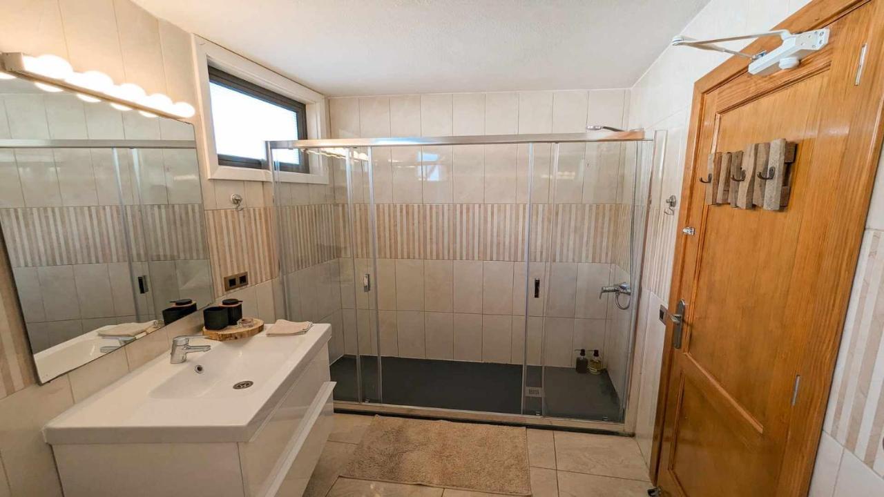Bungalow Allende Famara Con Piscina Privada Y Ac Exterior foto
